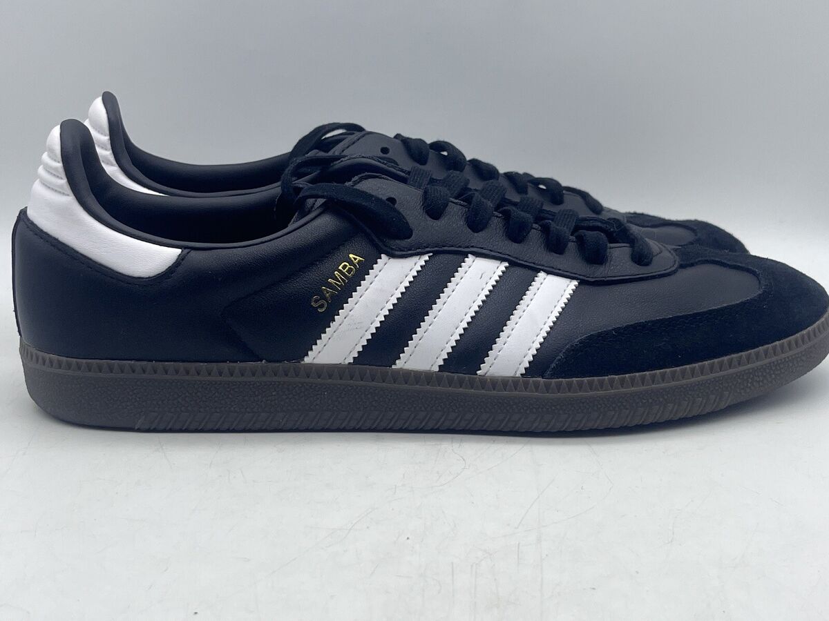 Adidas Sambas - Main product image by FashionHunter